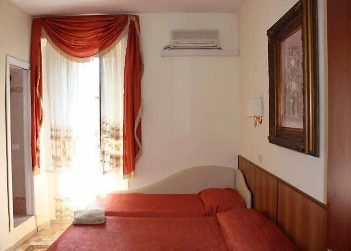 Sergio House לינה וארוחת בוקר 4*
