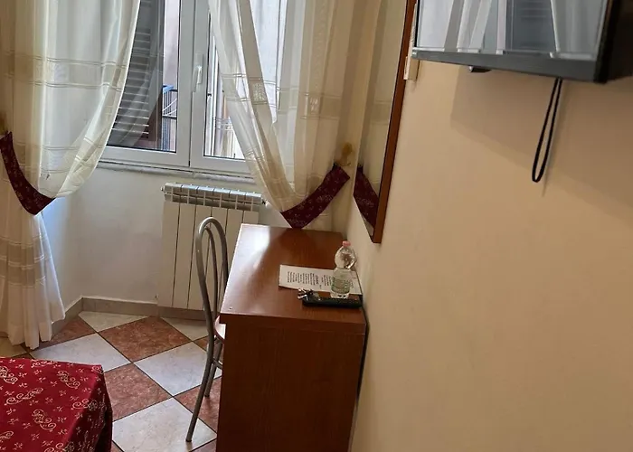 Oda ve Kahvaltı Sergio House Roma